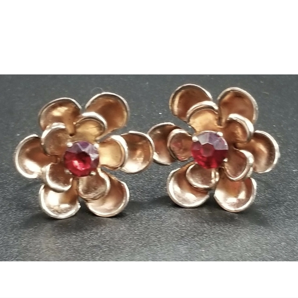 Vintage Gold Tone Sterling Flower Earrings.  